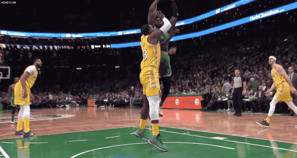 意媒：萨里要求拉齐奥冬窗买中场，梦想得到弗拉泰西（意媒：萨里盼拉齐奥冬窗补强中场，首选弗拉泰西）