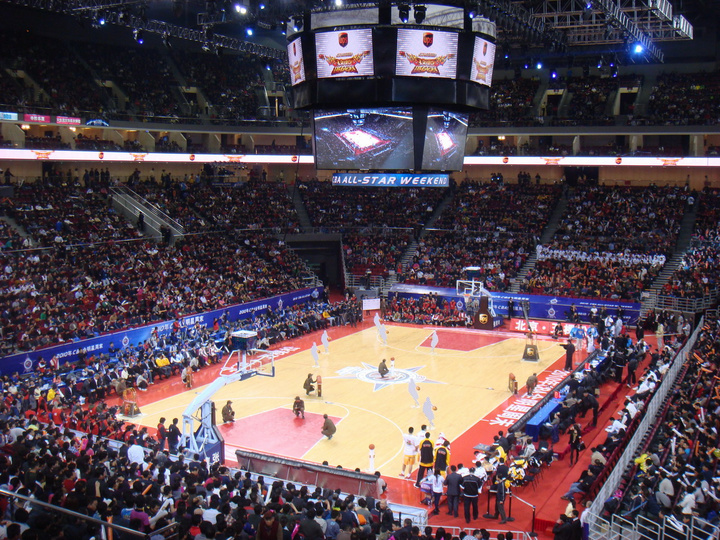 孙颖莎状态下滑有原因！主管教练不护短，讲出她为何还没拿大满贯（孙颖莎状态波动并非无因！主管教练开诚布公：她为何仍与大满贯无缘）