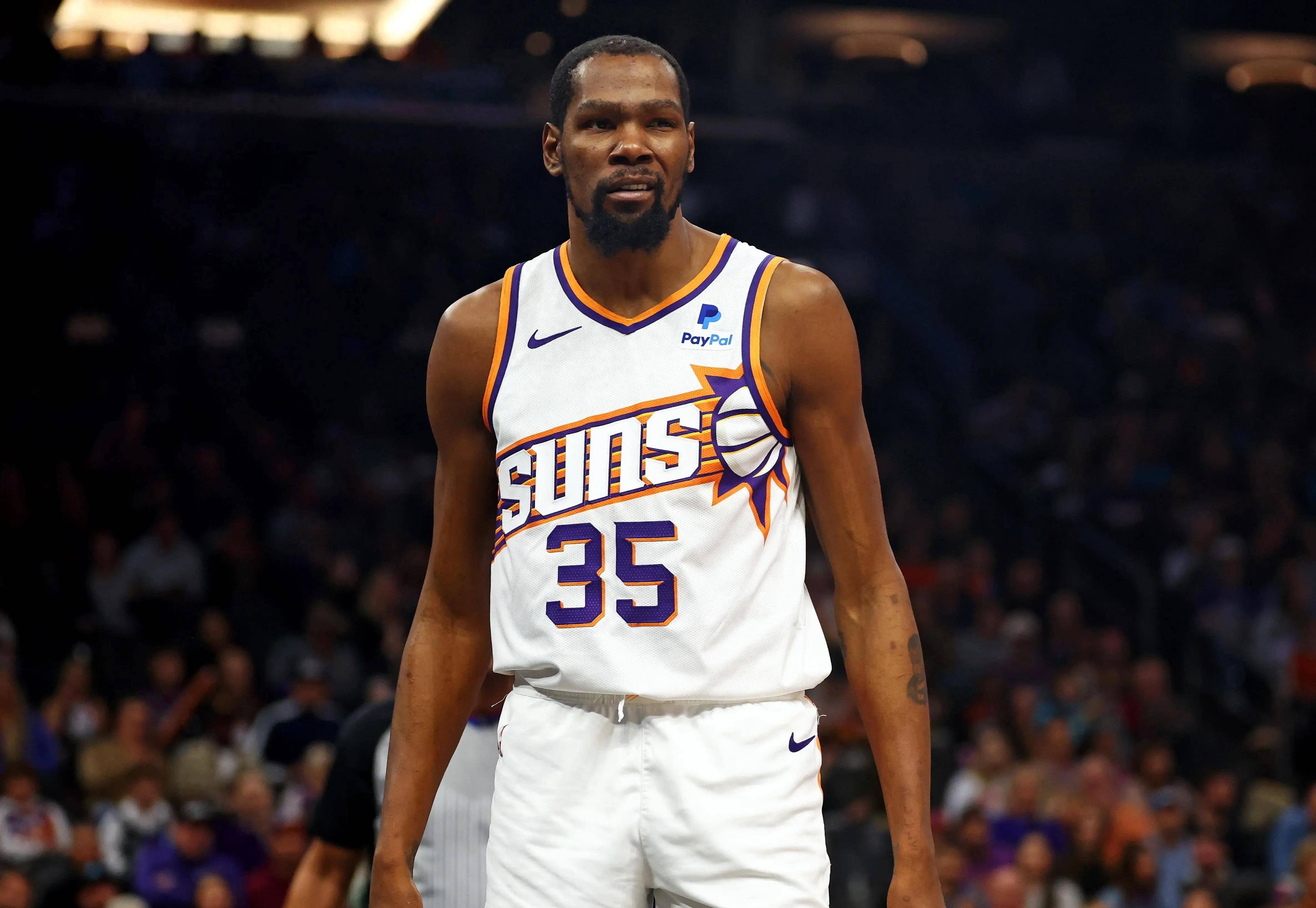 孙兴慜带队击败劲敌（孙兴慜率队力克强敌）