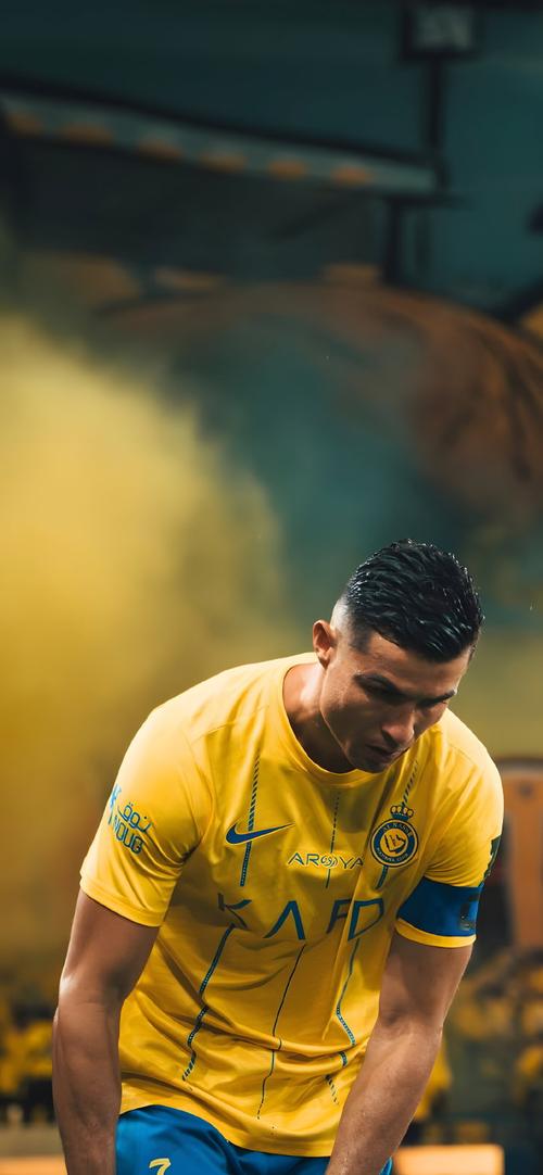 记者：阿根廷全队周四启程前往安哥拉，梅西届时将首发出战