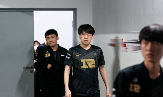 俱乐部和管 俱乐部和管